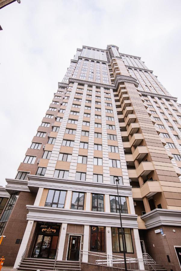Royal Tower Vip Smart Apartments 4 Kyiv Exterior foto