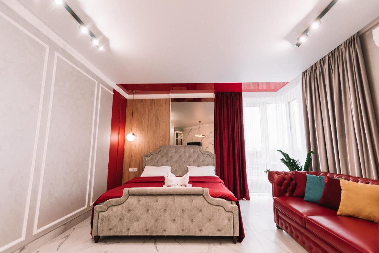 Royal Tower Vip Smart Apartments 4 Kyiv Exterior foto
